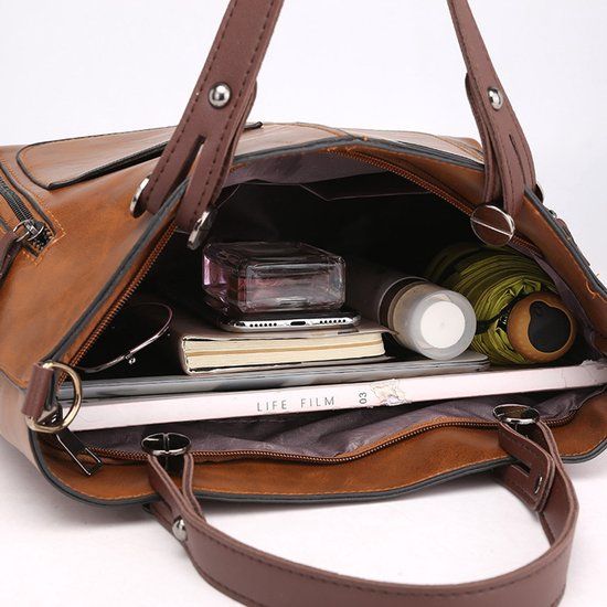 Womens Vintage Shoulder Bag with Multiple Compartments, Everyday Handbag for Work, Travel and Personal Essentials, Brown