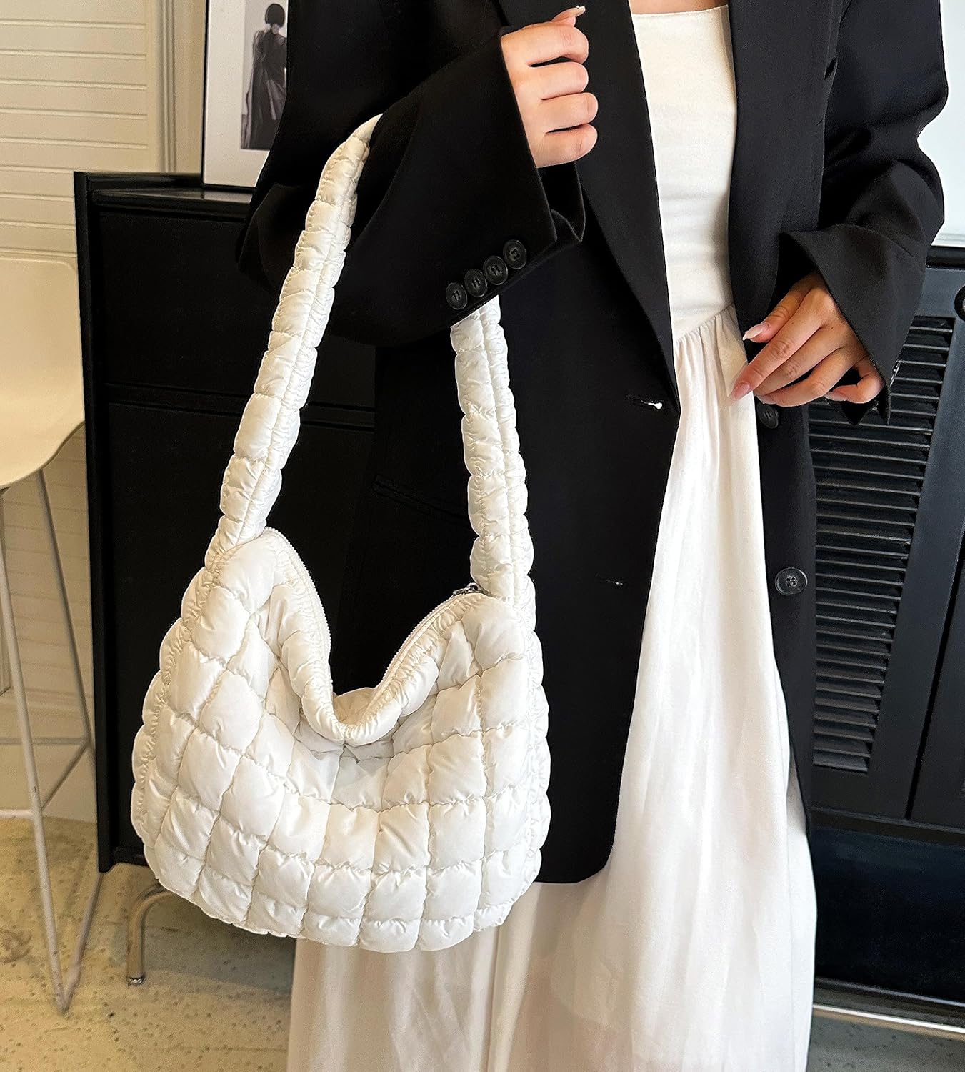 Quilted Tote Bag for Women Puffer Bag Lightweight Padding Shoulder Bag Hobo Bag Satchel Handbag Cloud Bag with Zip 2023