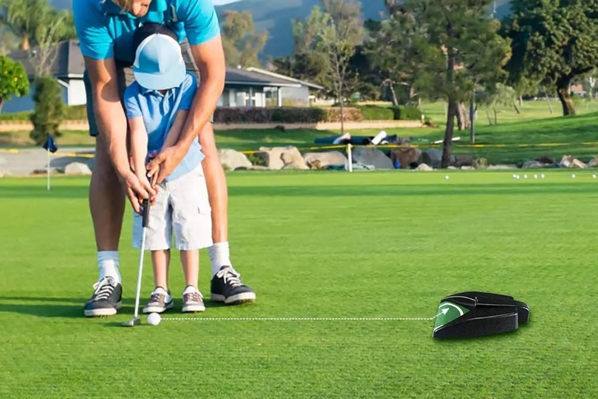 Golf Automatic Putting Cup Training Aids Putter Ball Return Device
