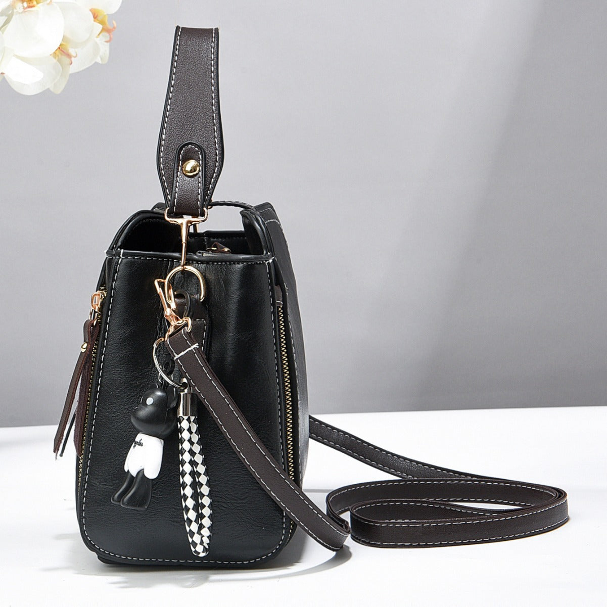 Red Fashion Women's Bucket Bag - Summer Crossbody Shoulder Handbag with Keychain