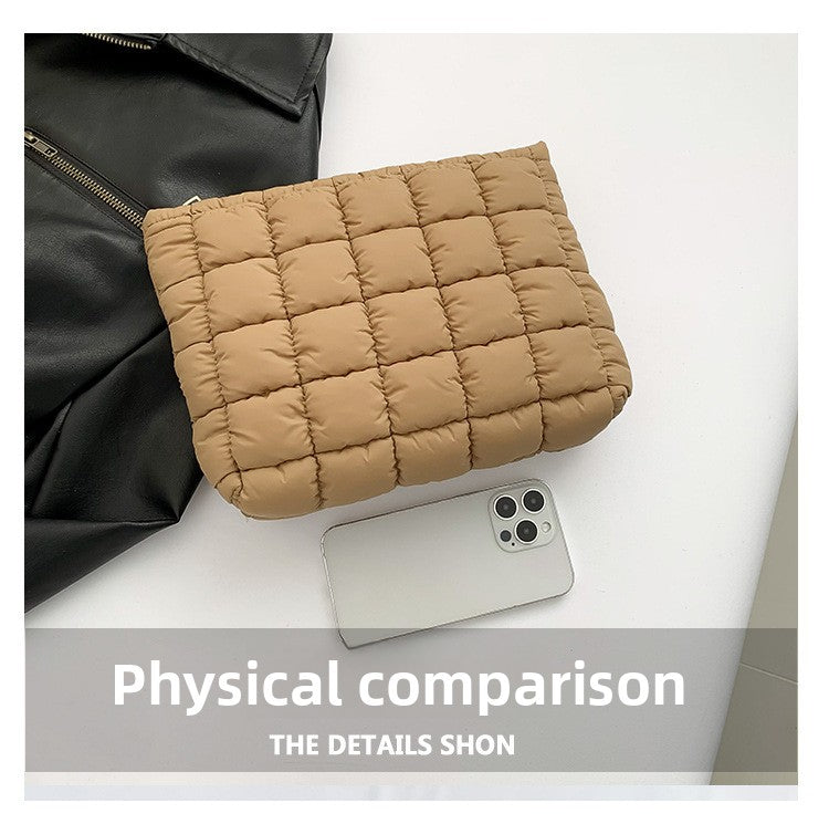 Green leopard print Puffer Makeup Bag Quilted Pouch Cosmetic Organizer Bag Soft Nylon Travel Toiletry Bag Zipper Handbag for Women