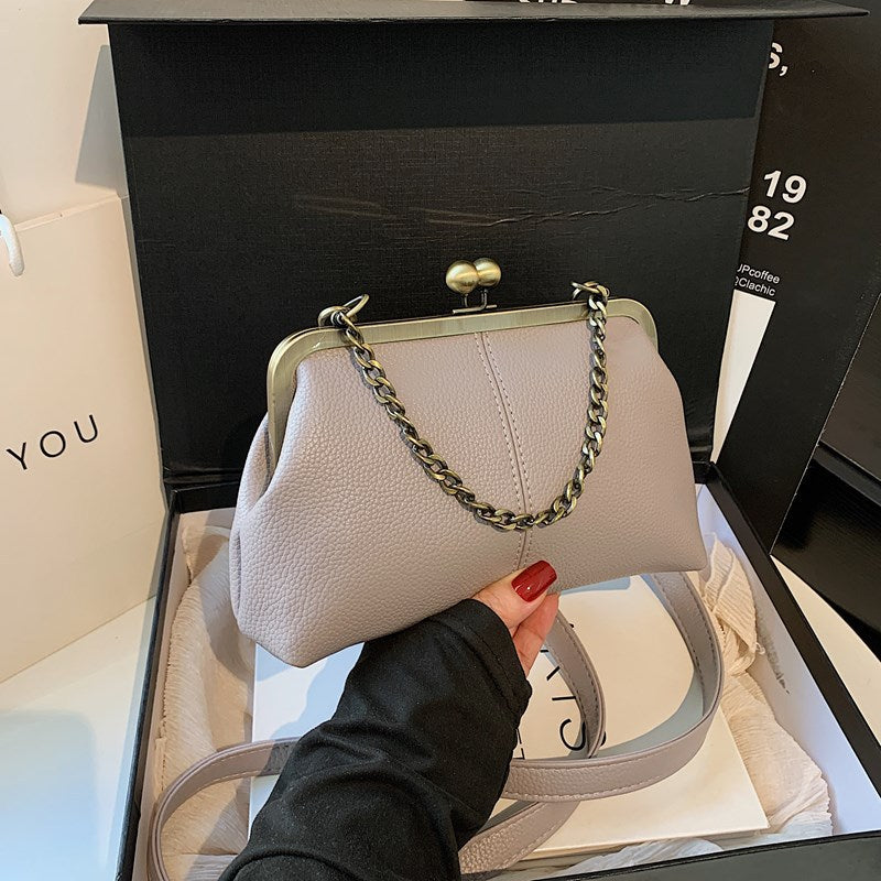 Light Purple Retro Women's Shell Handbag - European Style Clip Lock Closure PU Clutch/Shoulder Bag with Chain Strap