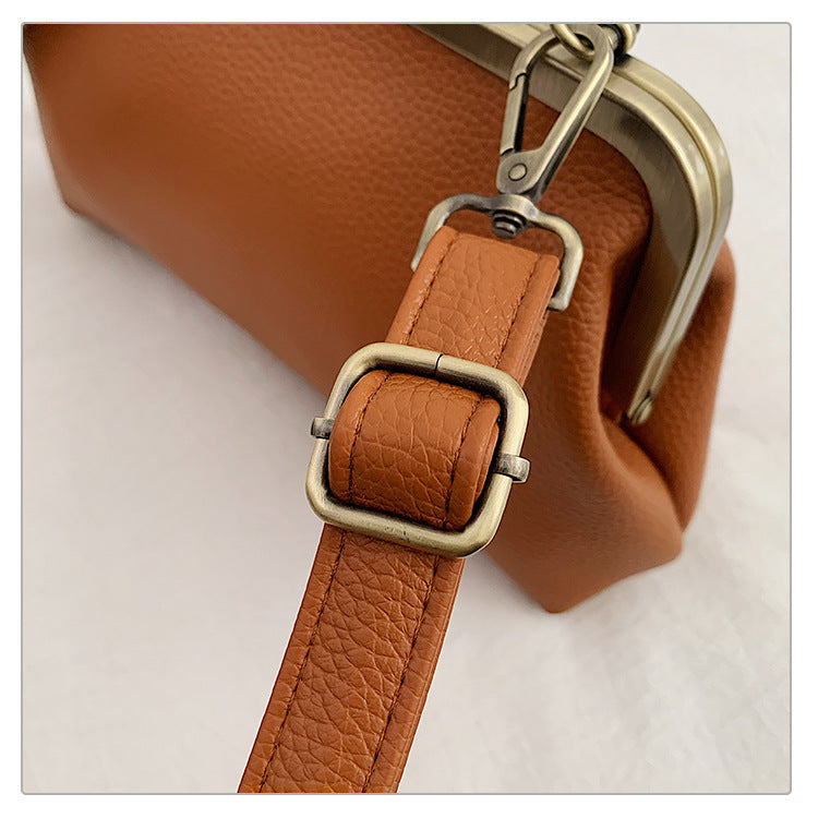 Brown Retro Women's Shell Handbag - European Style Clip Lock Closure PU Clutch/Shoulder Bag with Chain Strap