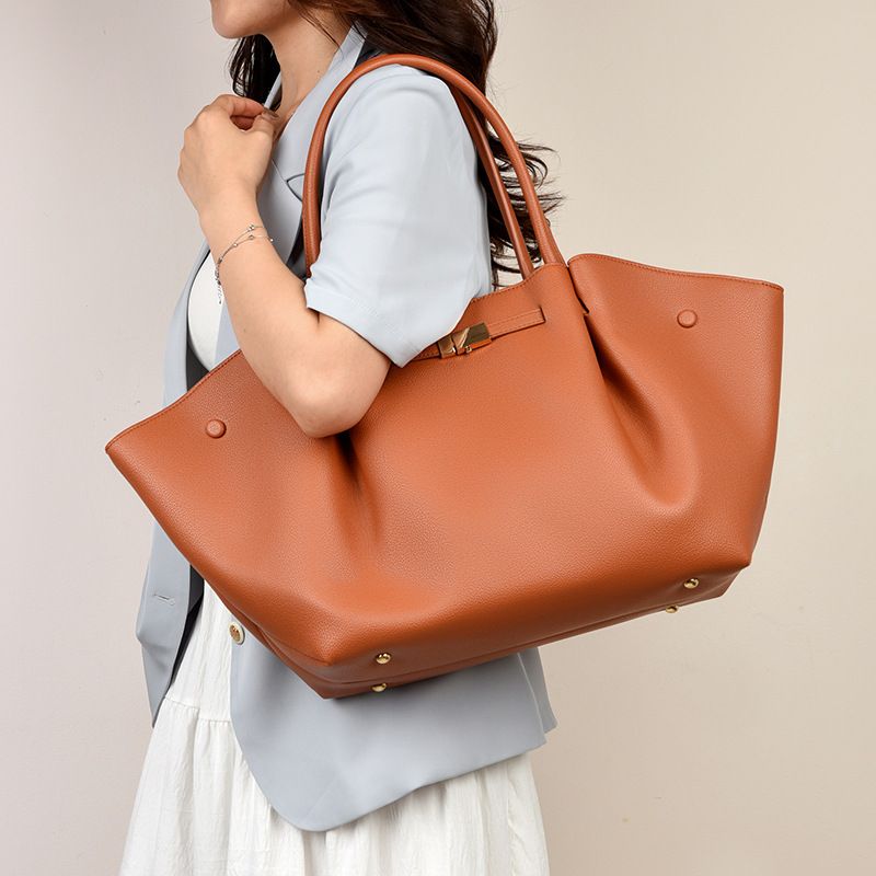 Black Women's Wings Shape New York Slouchy Tote Bag (61 x 13 x 29CM) - Soft Textured PU, Oversized Dumpling Shoulder Handbag with Magnetic Closure, Organised Pockets and Metal Feet